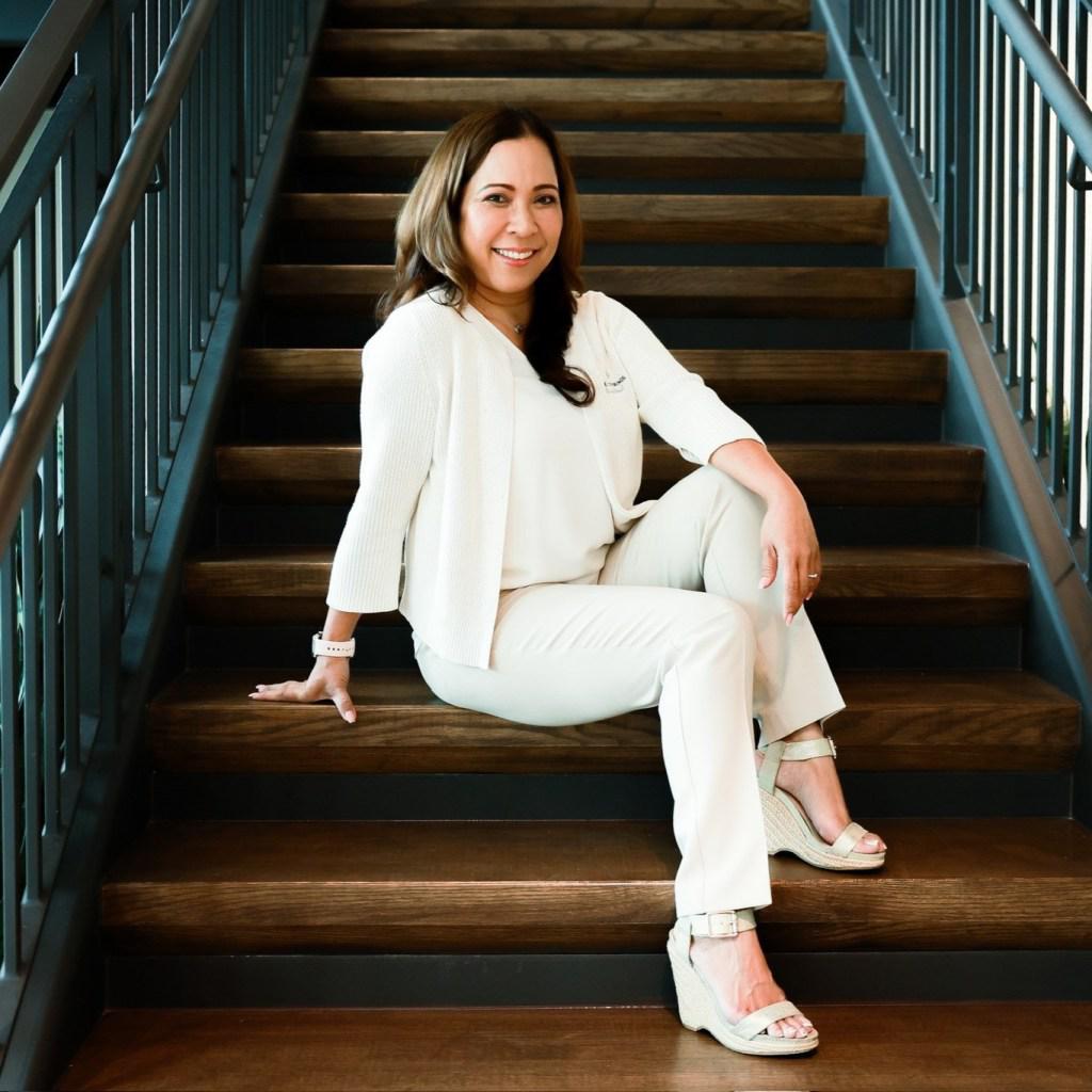 photo of Tammy Prahl