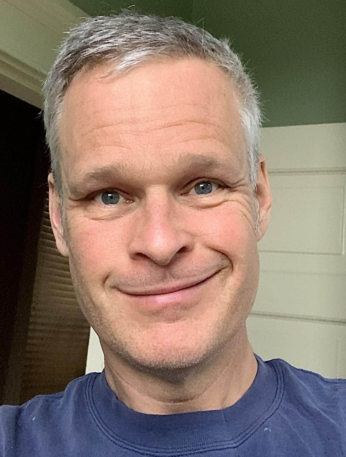 photo of Ross Gordon