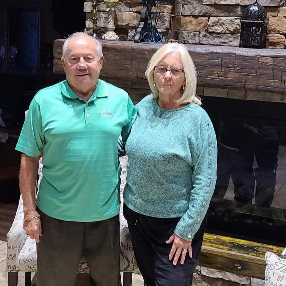 photo of Bill & Denise Wellings